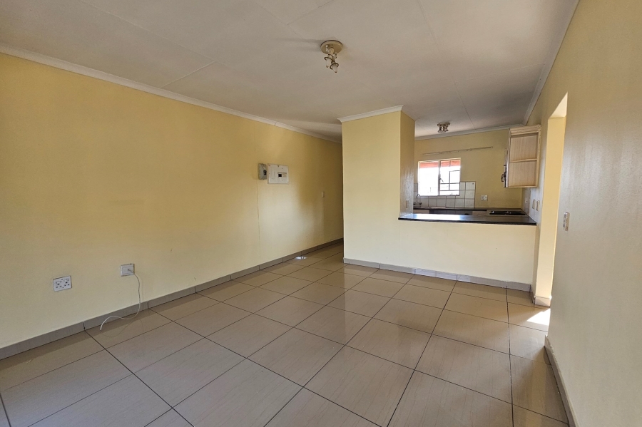 To Let 2 Bedroom Property for Rent in Cashan North West